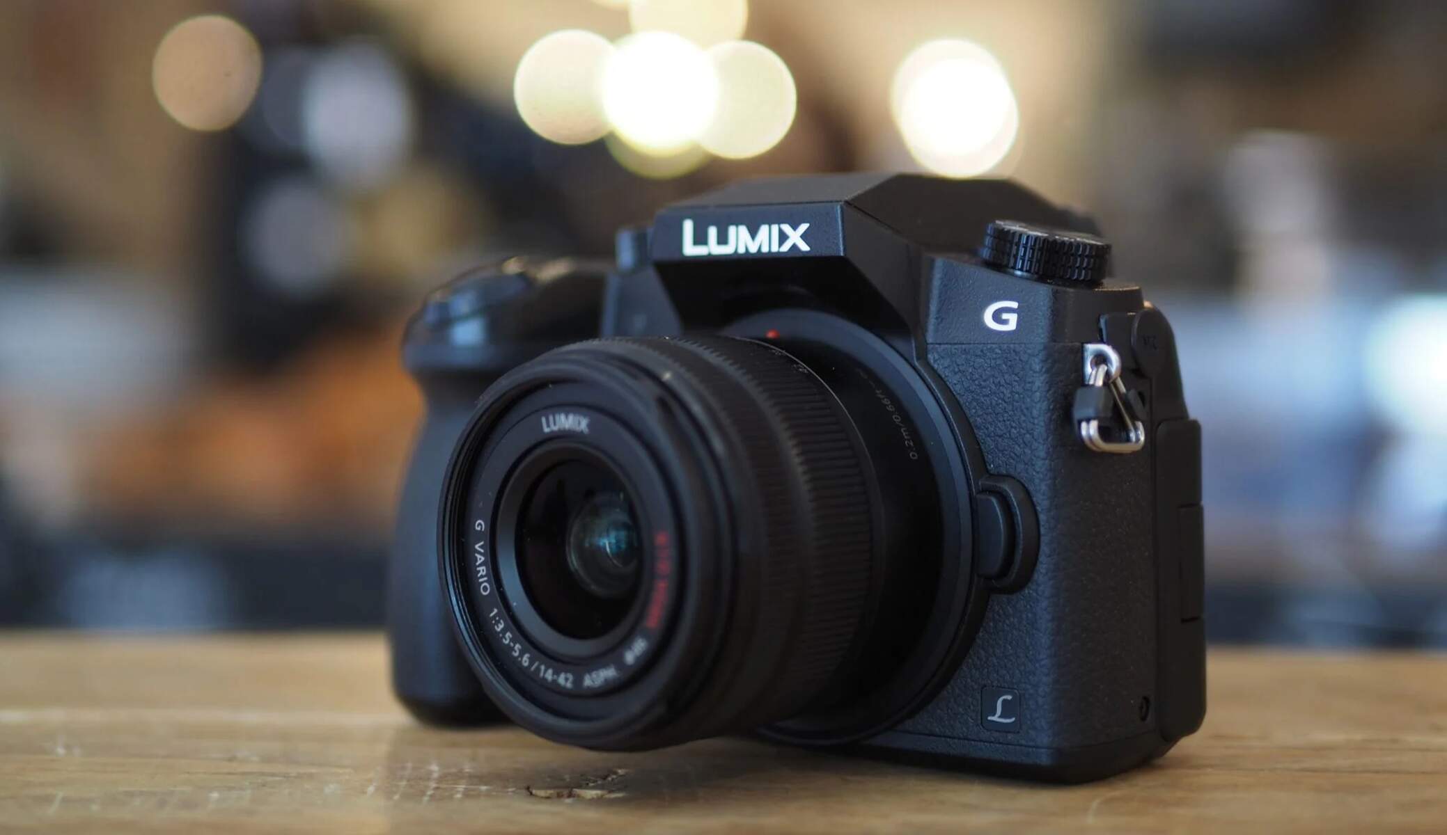 What Year Did The Panasonic G7 Mirrorless Camera With Lumix G Vario Come Out