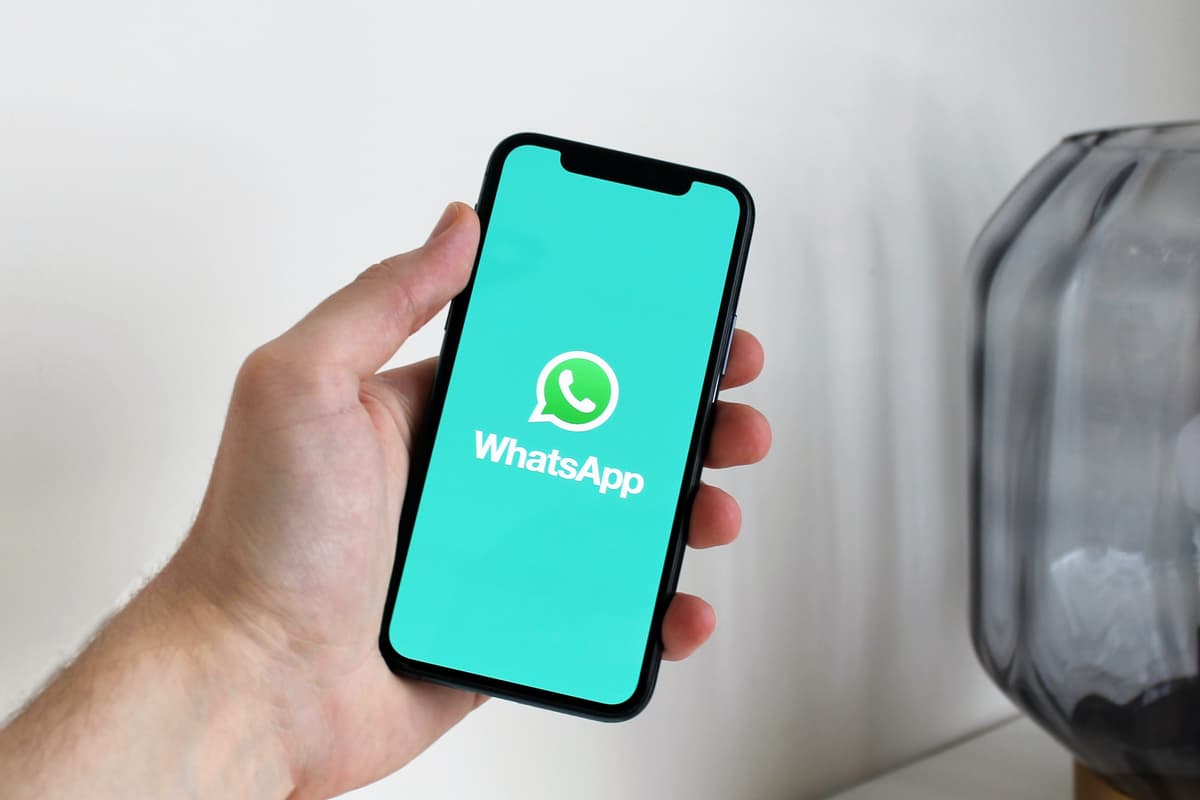 WhatsApp Introduces Disappearing Voice Messages Feature