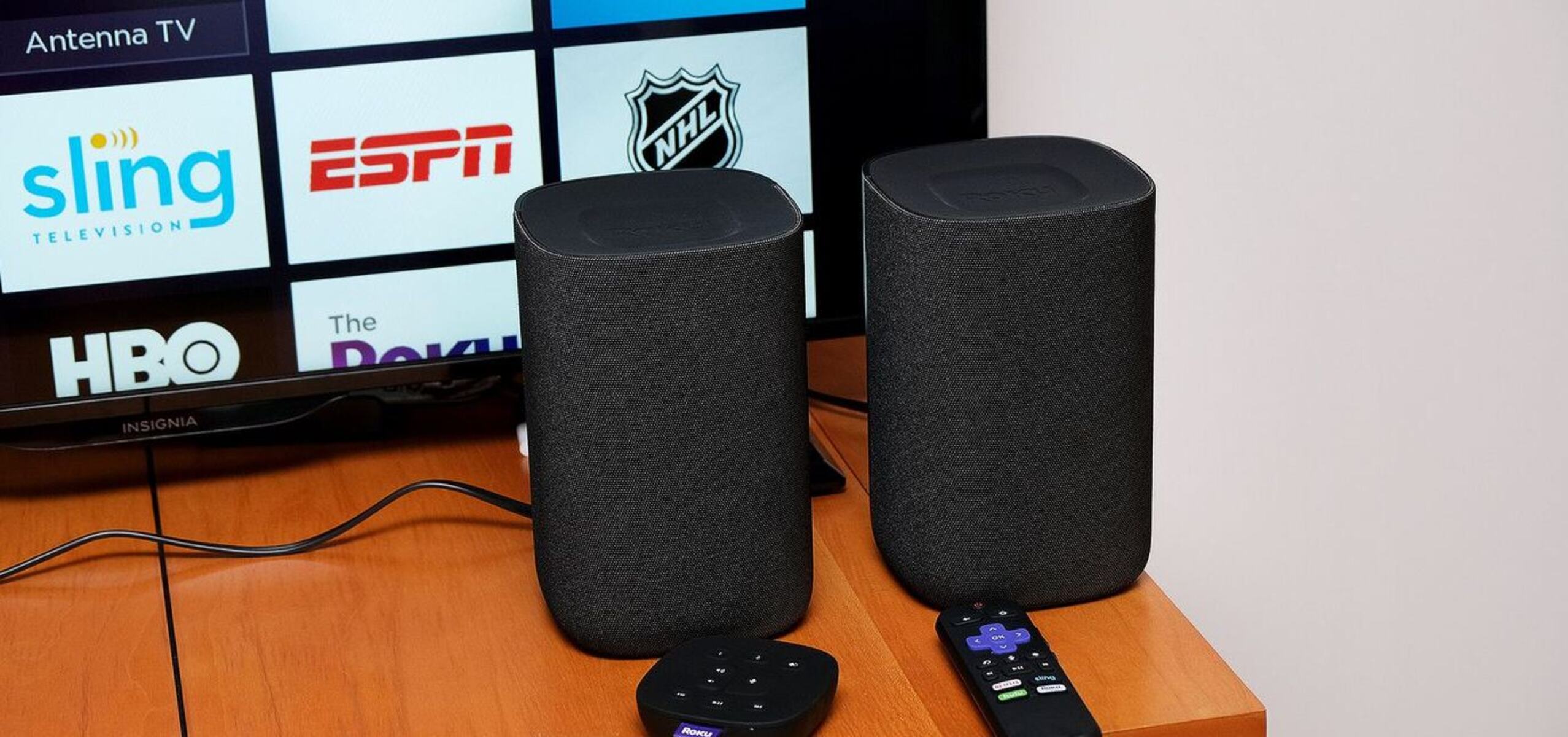 Which Smart Speaker Works With Roku TV