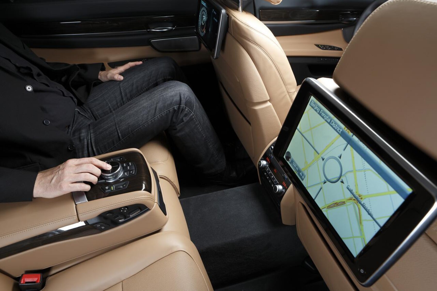 Activating BMW Wi-Fi Hotspot: Step-by-Step Instructions