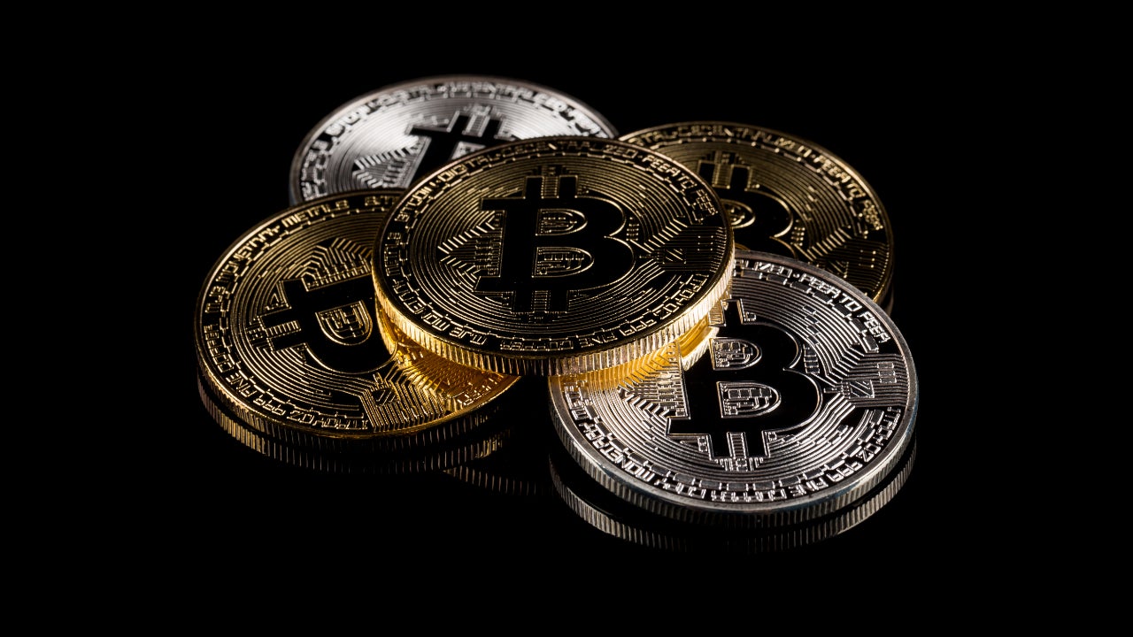 bitcoin-etfs-cartas-latest-trouble-and-space-exploration-updates