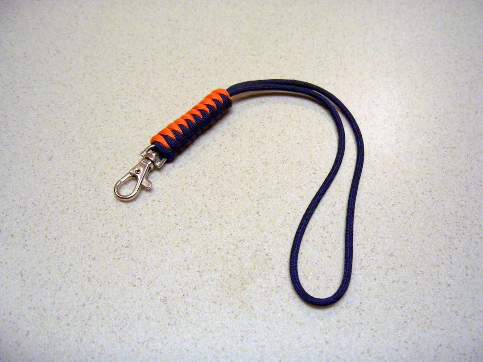 crafting-unique-lanyards-using-the-snake-knot