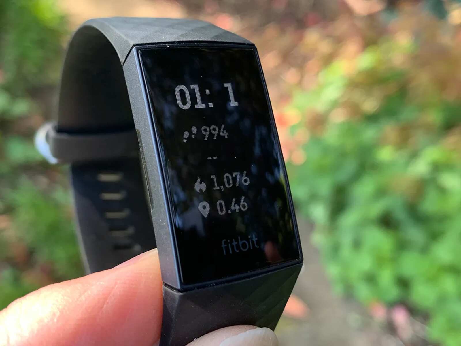 Dim Screen Dilemma: Troubleshooting Why Your Fitbit Screen Is Dim