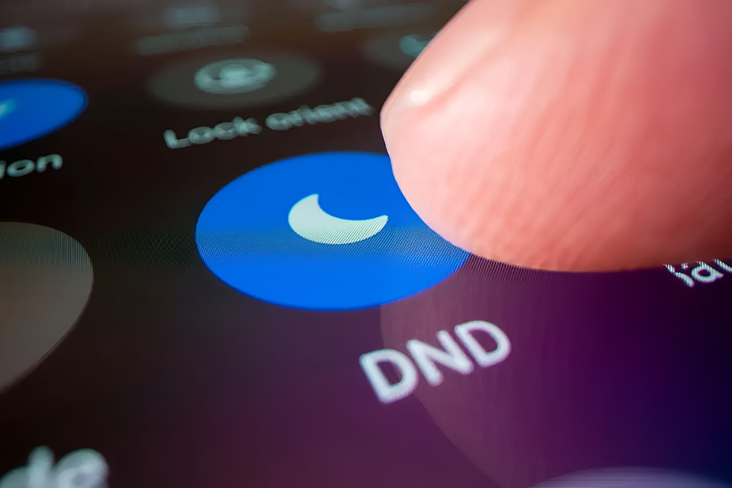 DND Dilemma: Investigating Ringing On “Do Not Disturb” Mode