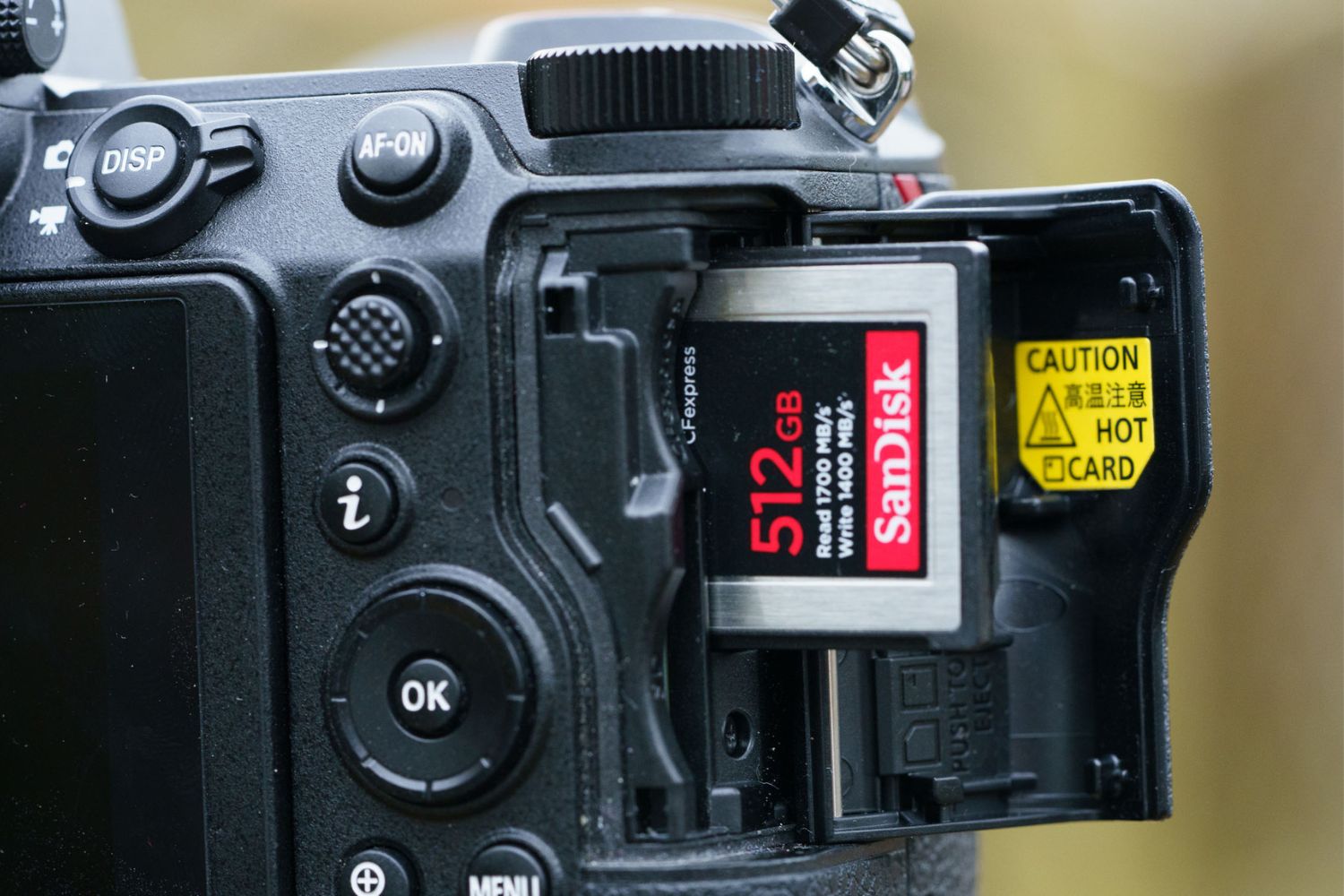 DSLR Camera: How Many Photos Per GB