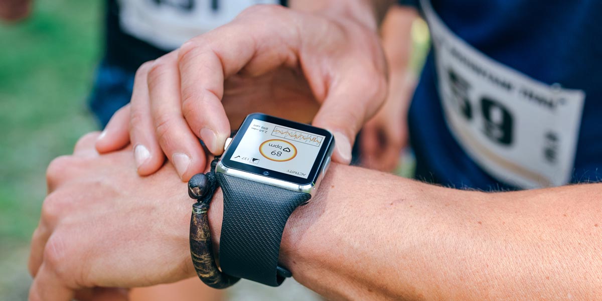Elevate Your Fitness Journey: Using Your Smart Bracelet Effectively