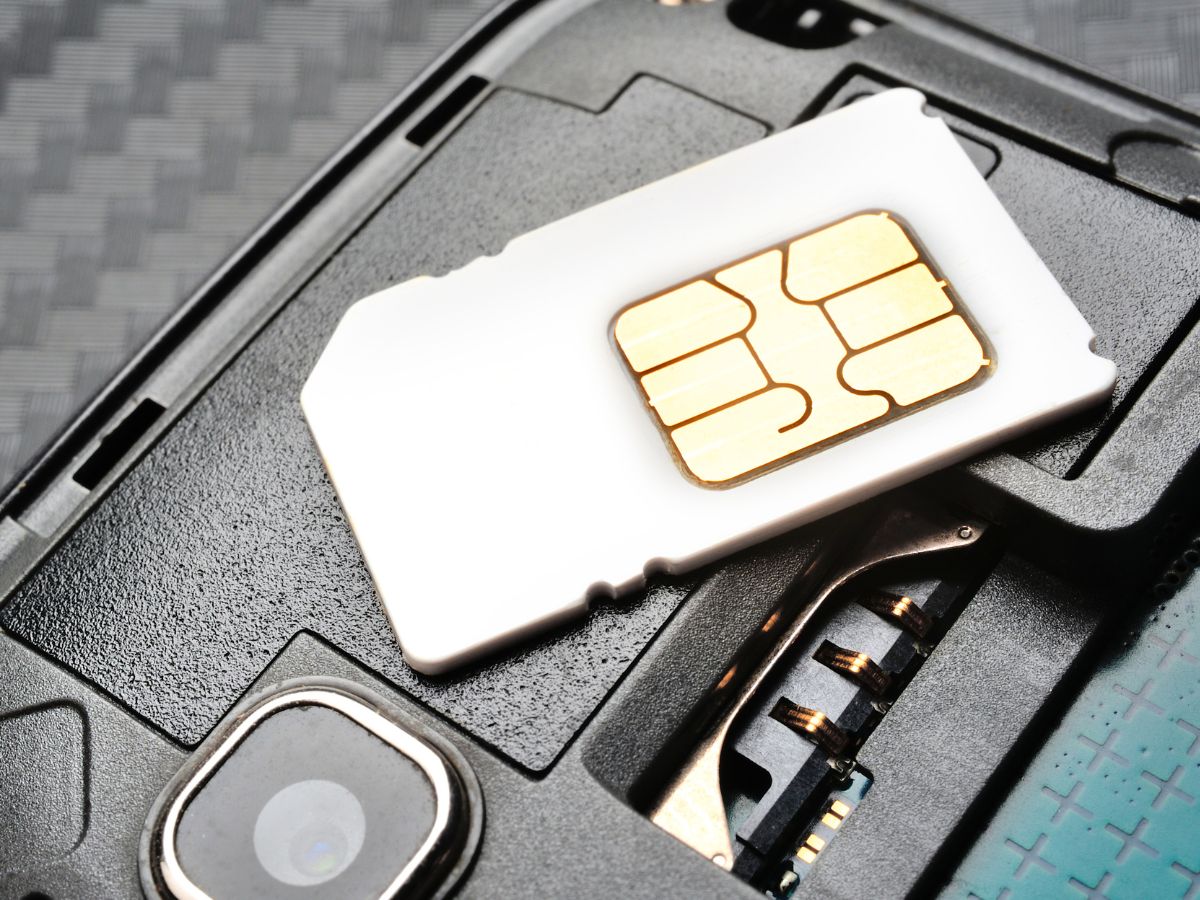 Exploring Options For Using A Cellphone Without A SIM Card