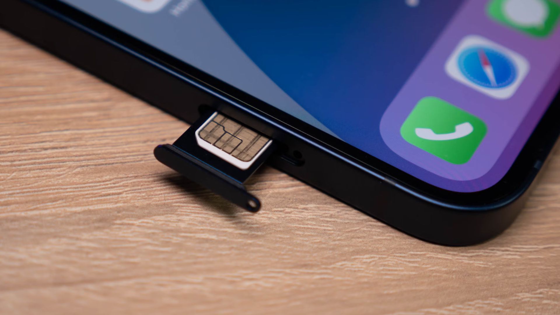 Extracting SIM Card Without Tool: A Comprehensive Guide