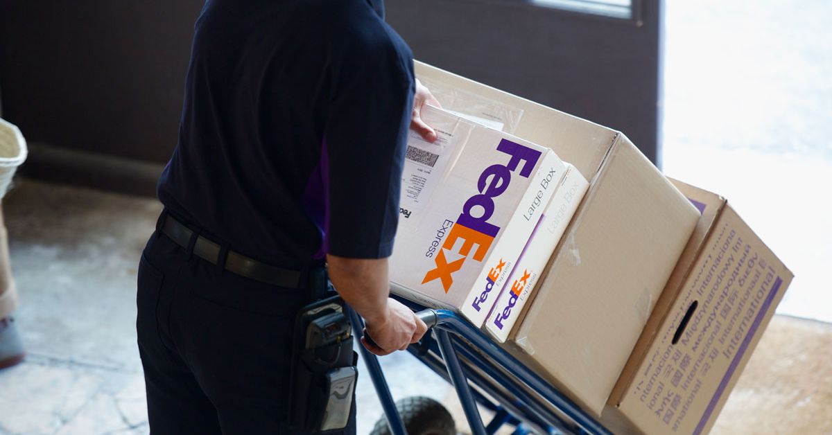 FedEx Launches FDX Commerce Platform To Compete With Amazon