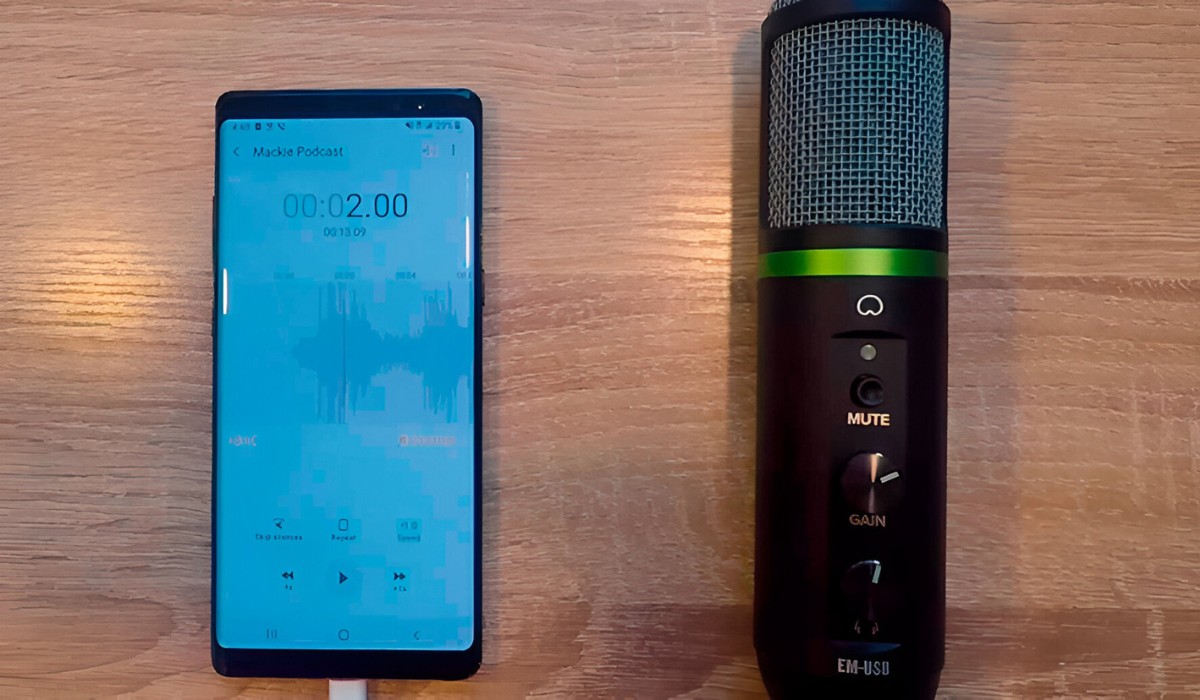 how-do-i-connect-my-condenser-microphone-to-a-cellphone