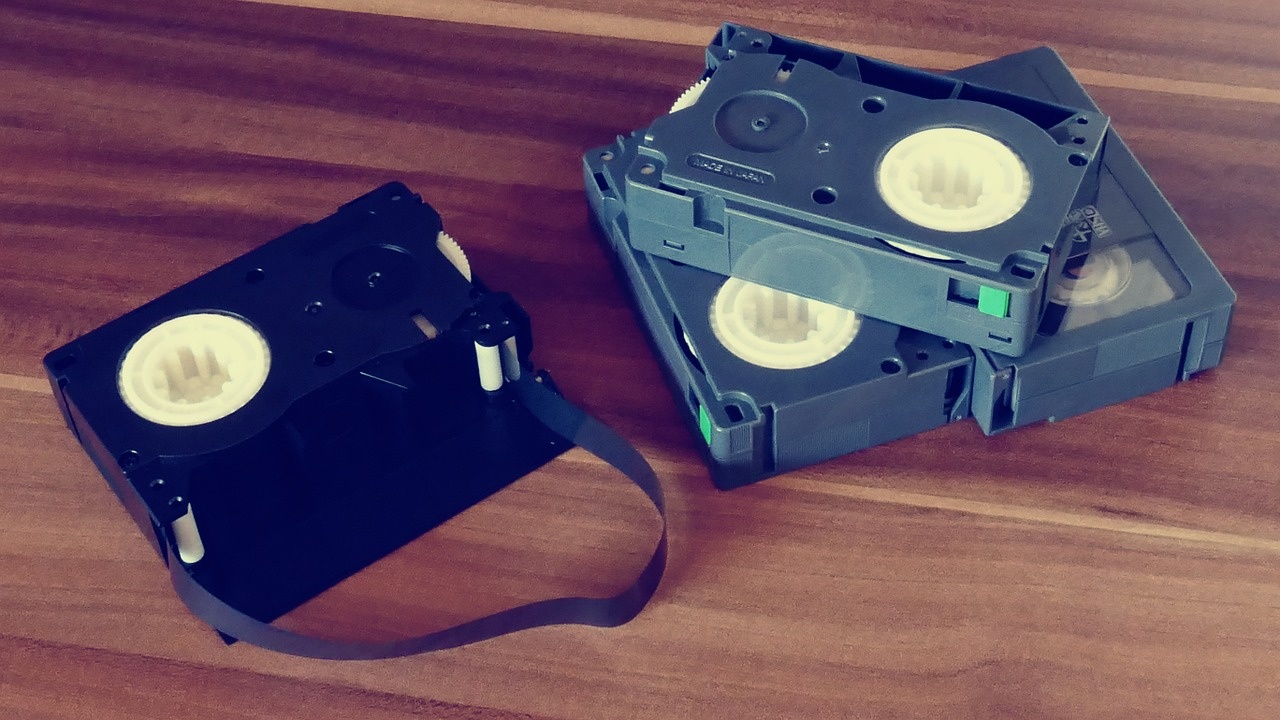 How Do I Play My 8Mm Camcorder Tapes