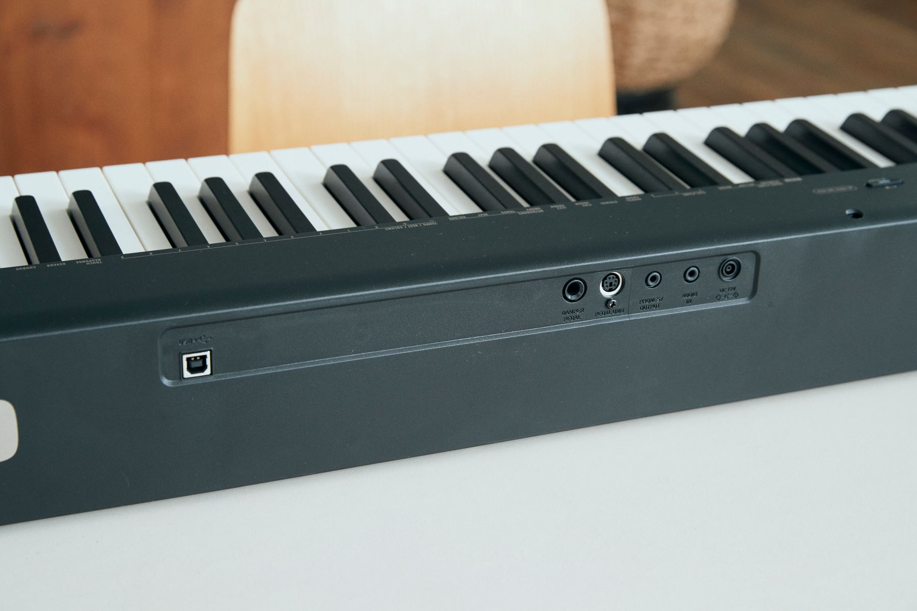 How Do You Find Output Ports On A Digital Piano