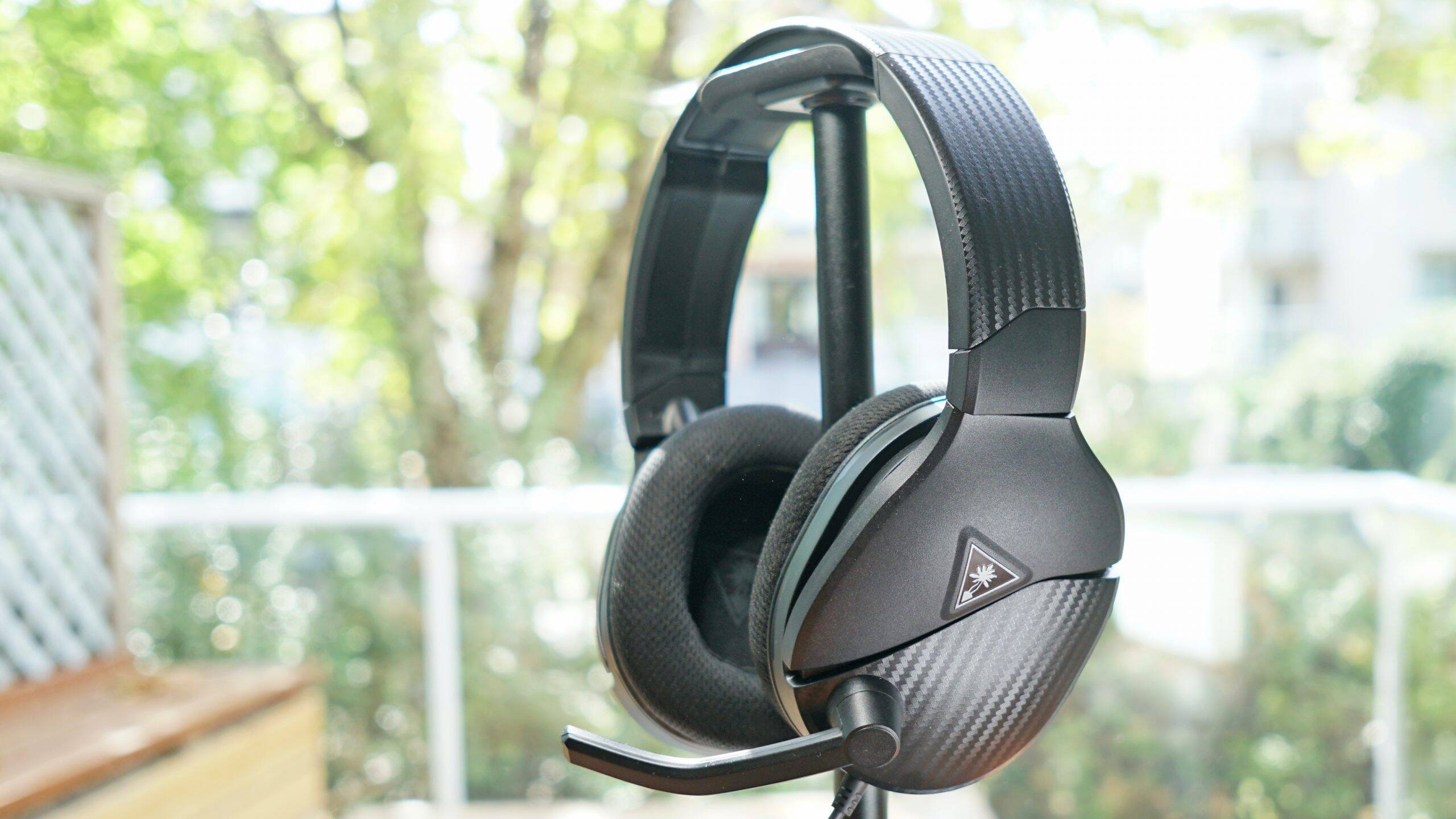 how-long-is-the-cord-for-recon-200-gaming-headset-by-turtle-beach