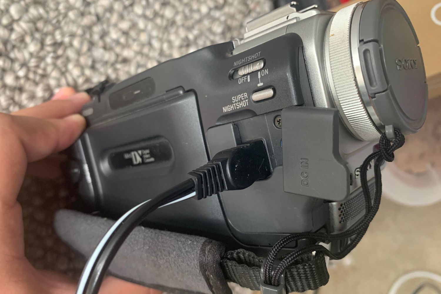 how-to-charge-a-sony-camcorder
