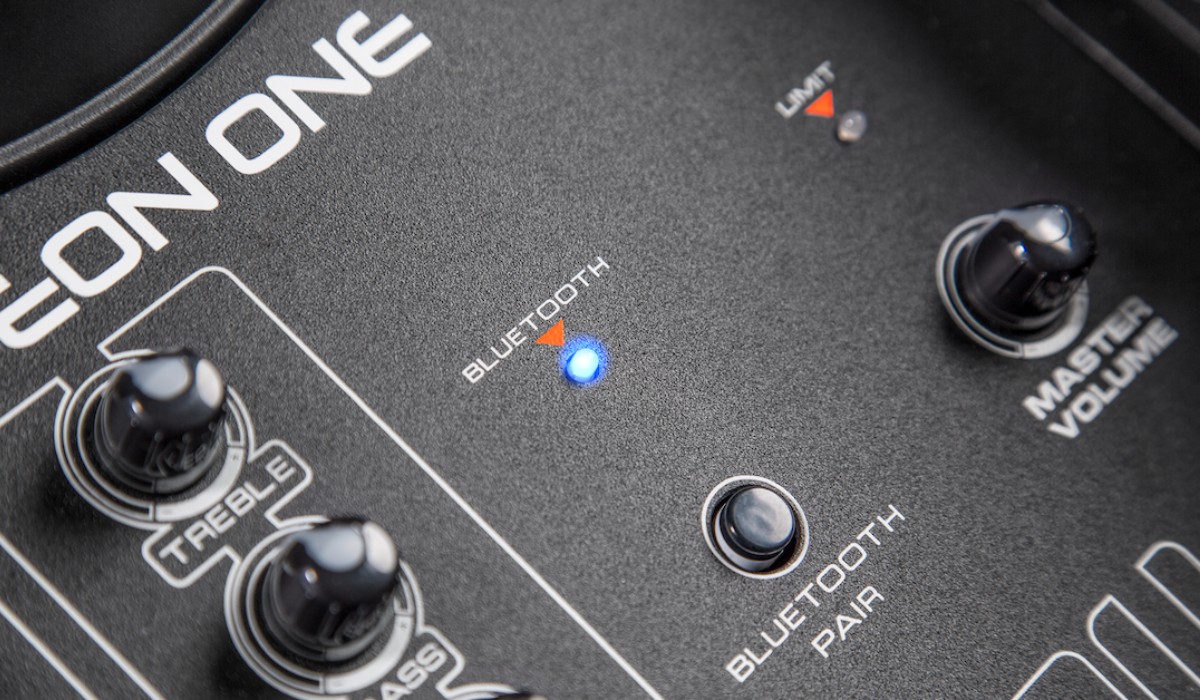 How To Connect A Drum Machine To JBL Eon1