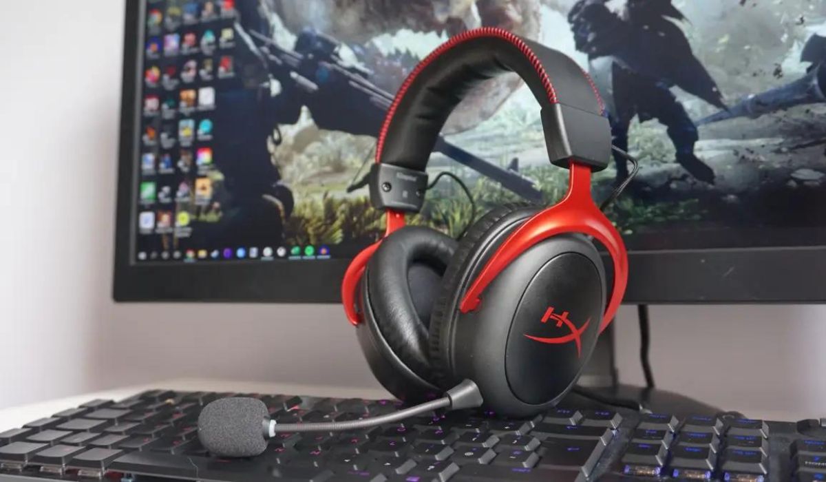 How To Connect Your Gaming Headset To A PC | HyperX Cloud Pro