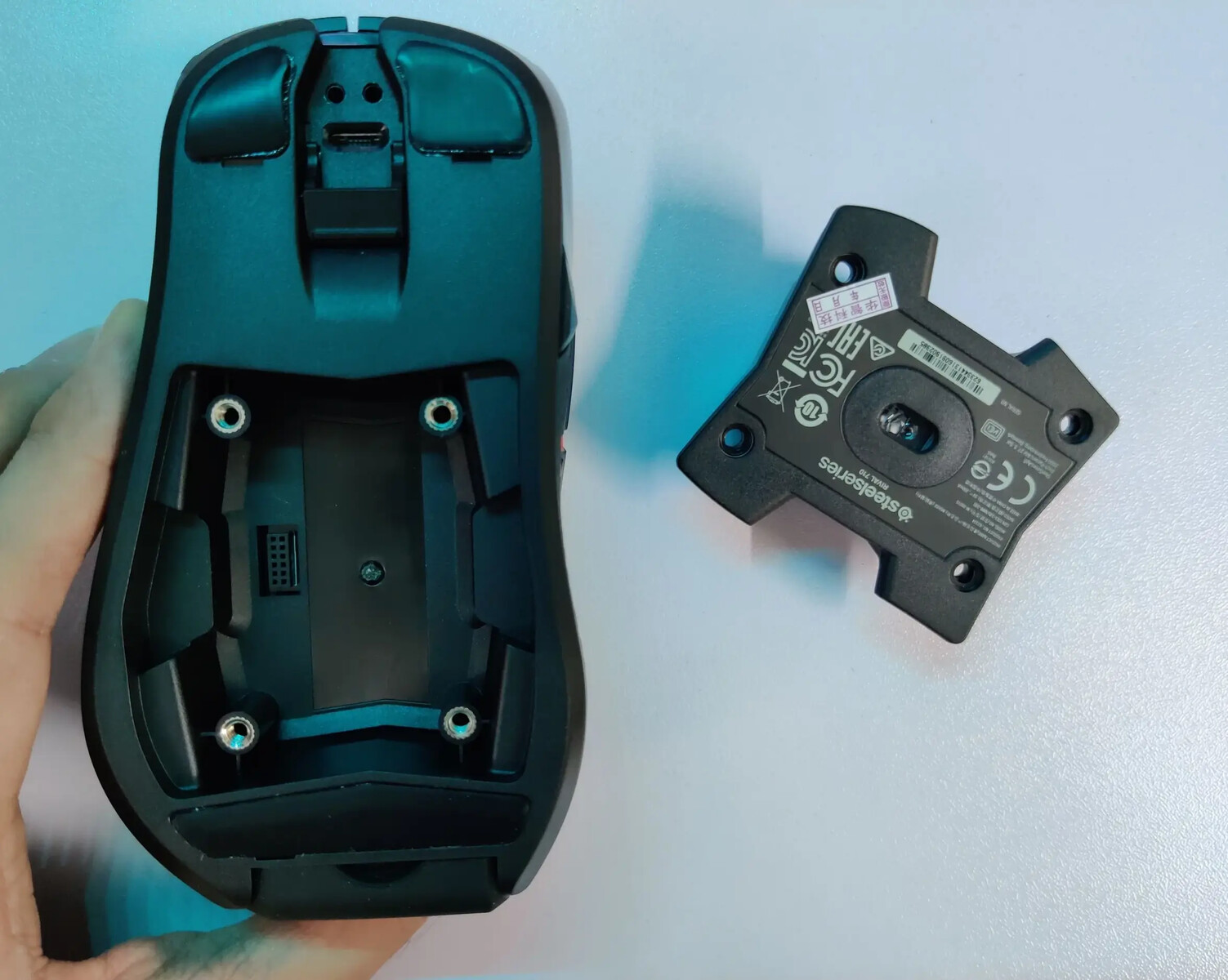 How To Disassemble A Gaming Mouse