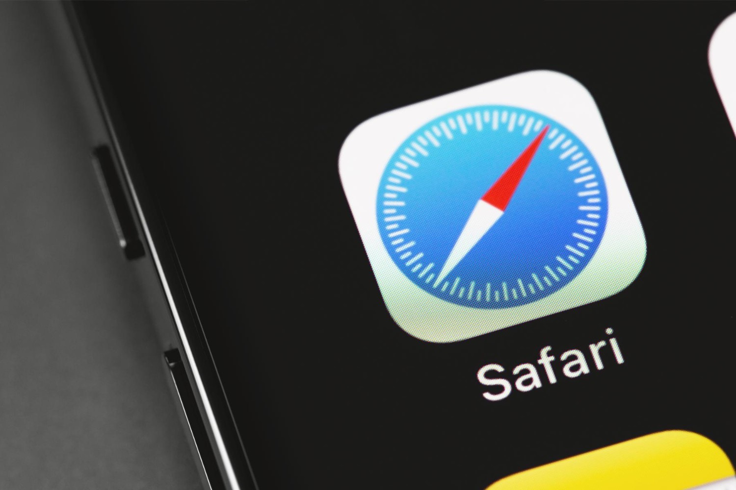 How To Enable Safari On IPhone