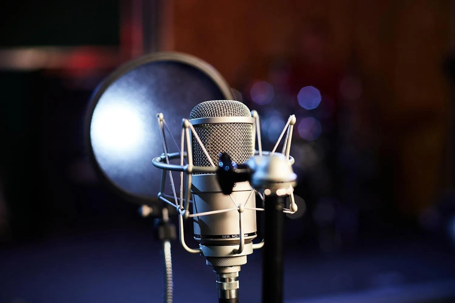 How To Enhance Your Voice With A Condenser Microphone