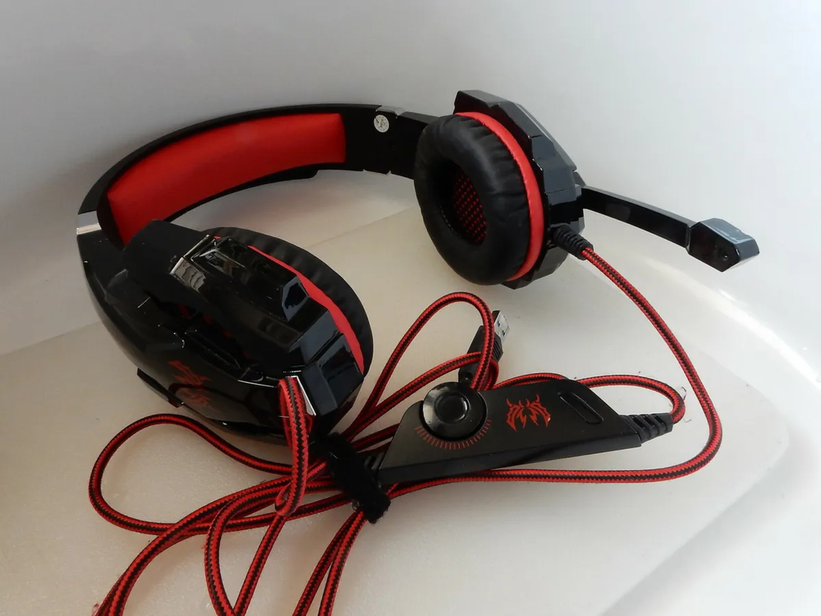 How To Install A G9000 Gaming Headset
