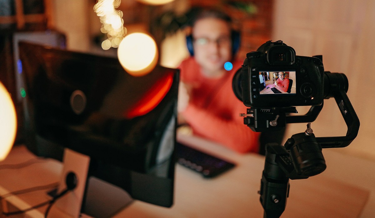 How To Livestream On Youtube With A Camcorder