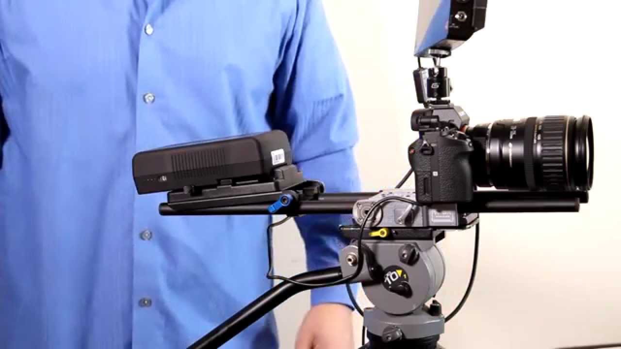 How To Mount A Battery On DSLR Camera