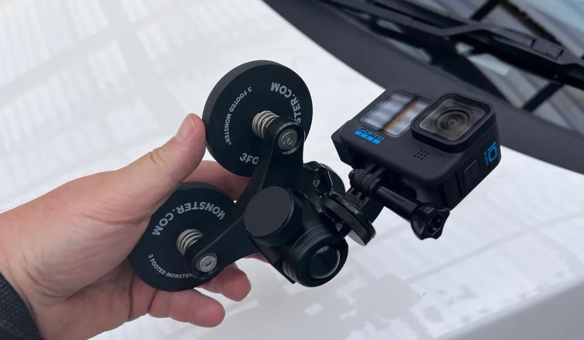 how-to-mount-an-action-camera-in-a-car