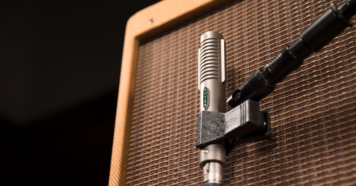 how-to-place-a-condenser-microphone-on-a-guitar-amp