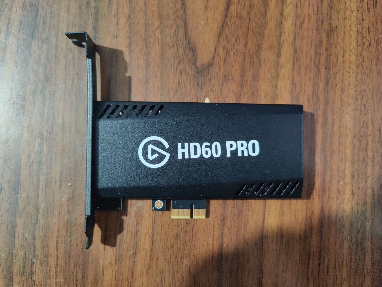 how-to-set-up-a-dslr-camera-on-elgato-hd60-pro