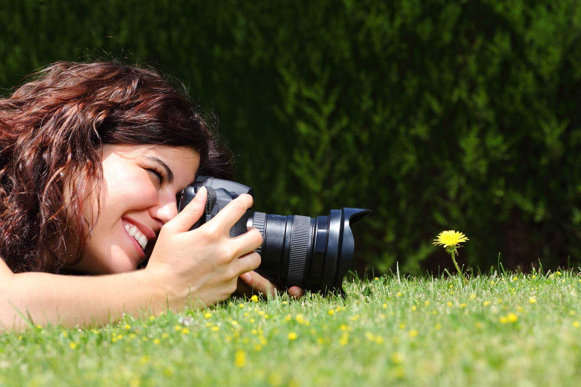 How To Take Close-Up Pictures With A DSLR Camera