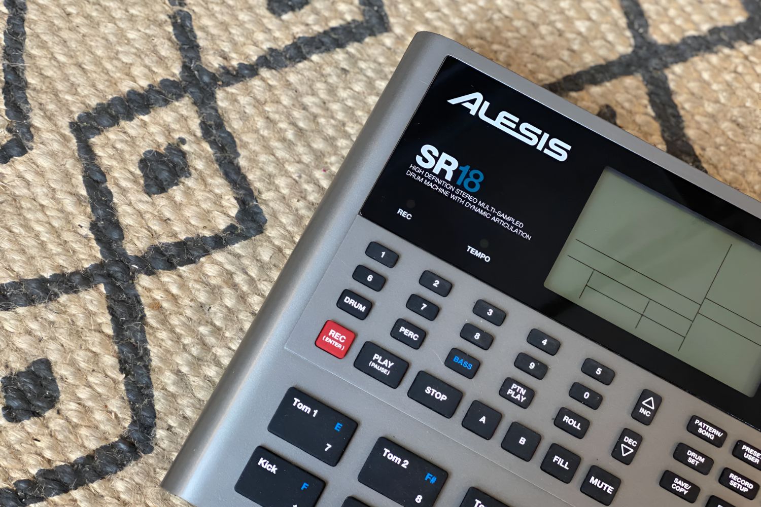 How To Turn Off The Bass On Alesis SR-18 Drum Machine