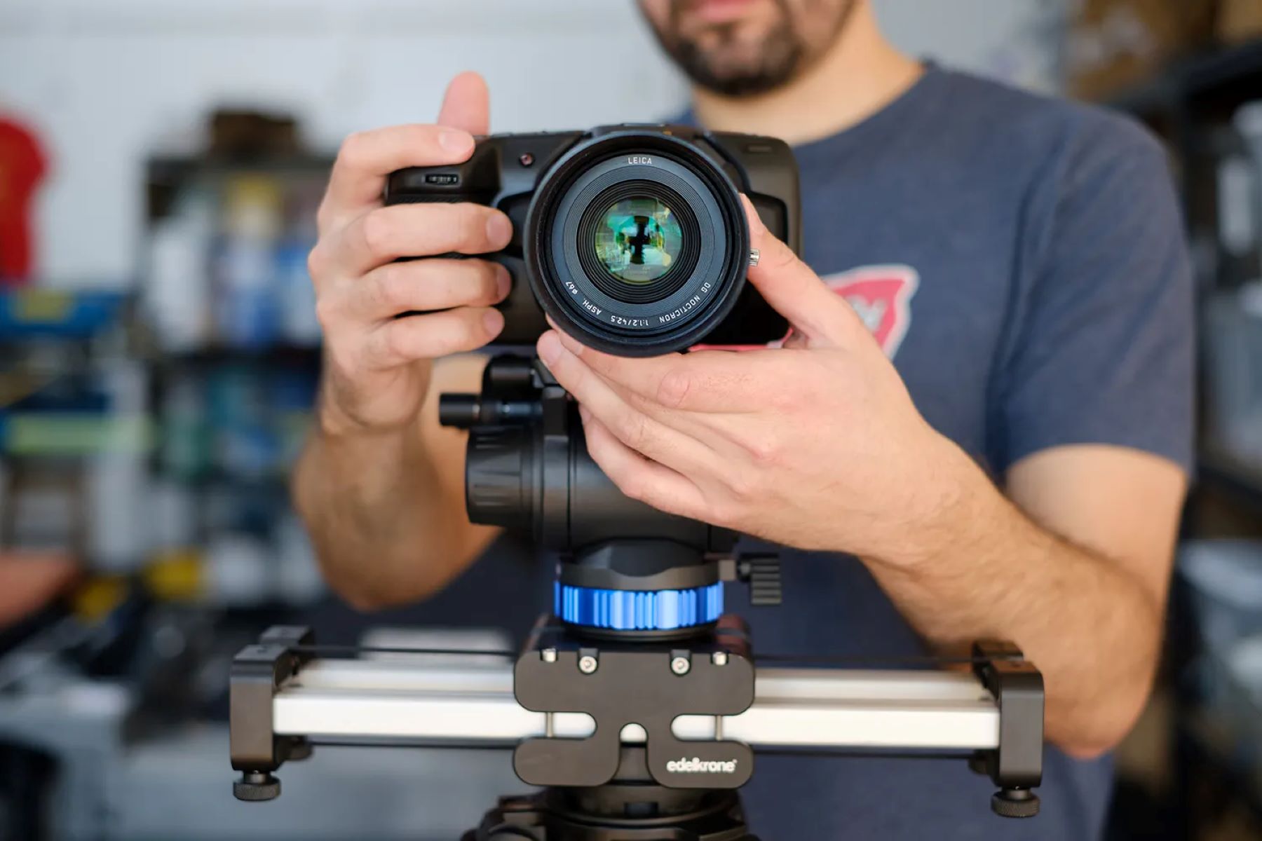 How To Use A DSLR Camera For YouTube