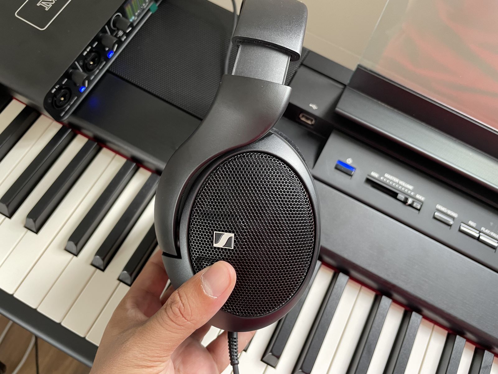 How To Use Headphones With A Digital Piano