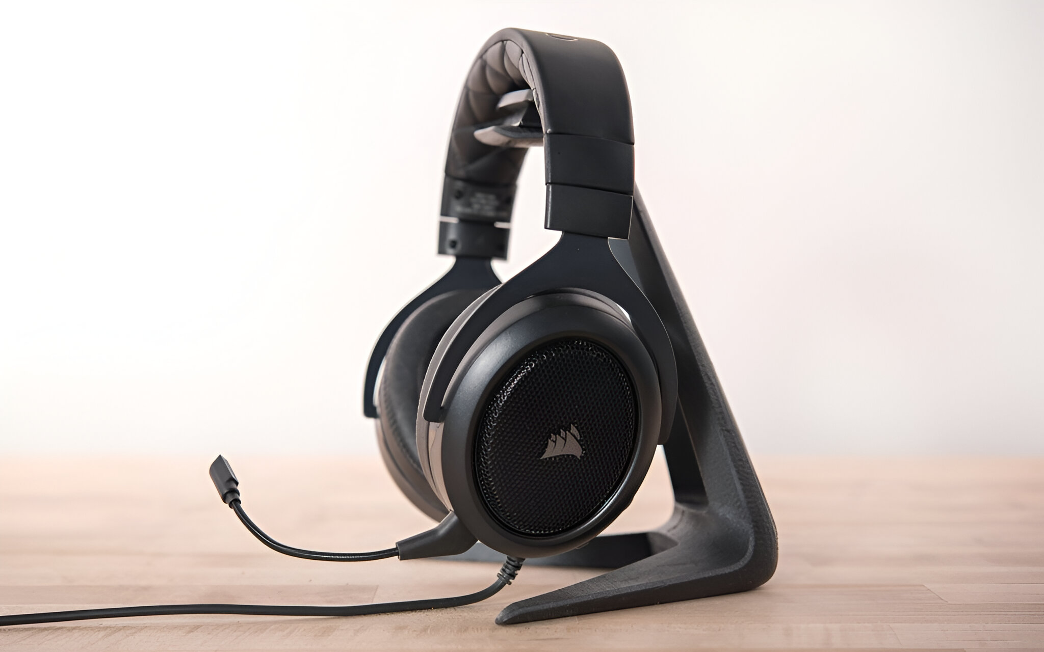 HS50 Gaming Headset: People Can Hear What I Play