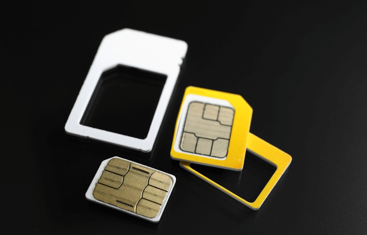 identifying-the-type-of-sim-card-in-your-phone
