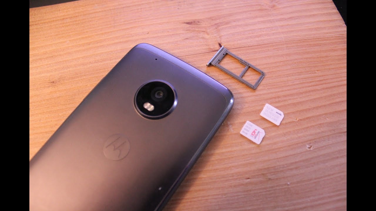 Inserting SIM Card In Moto G5 Plus: A Tutorial