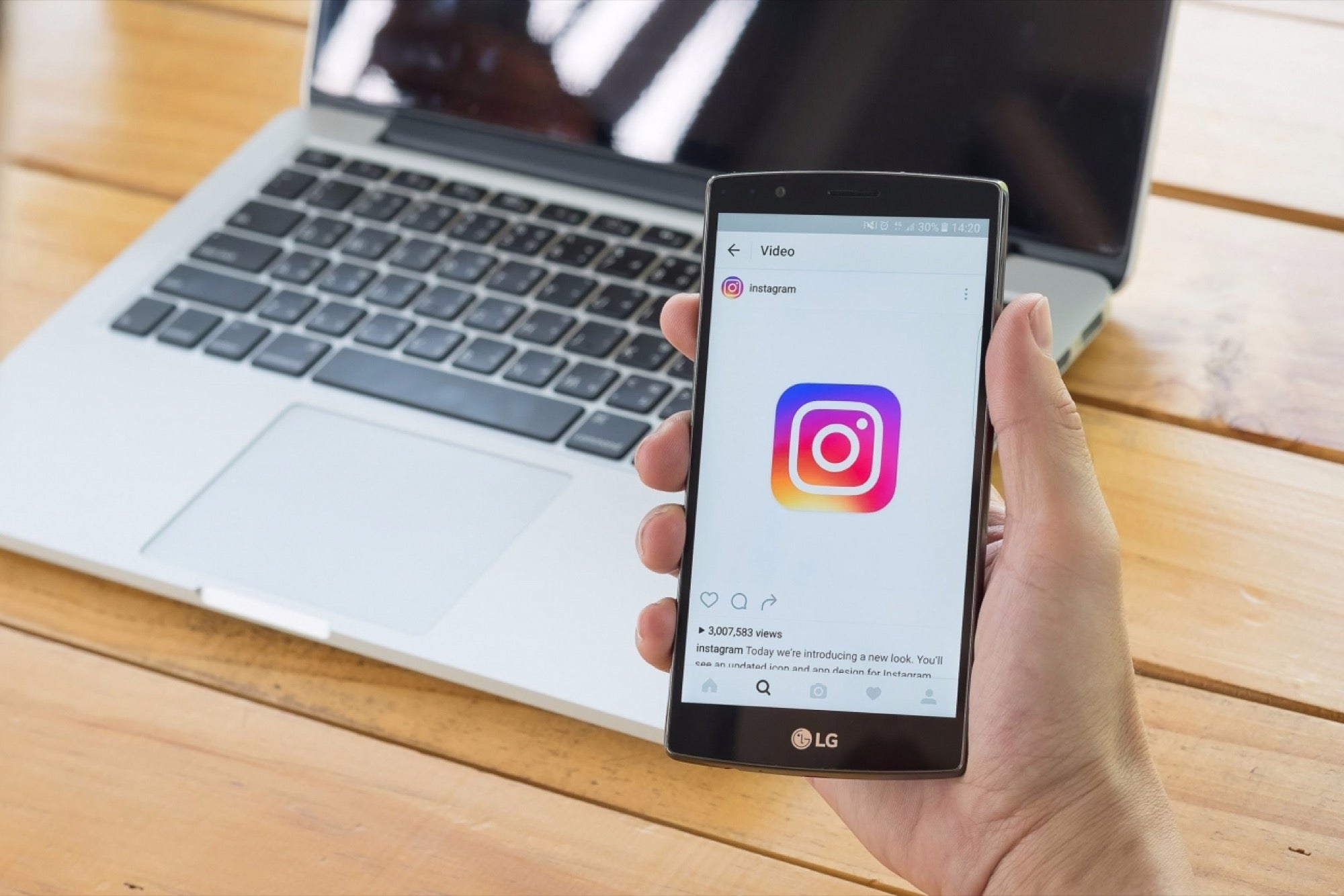 instagram-threads-surges-in-downloads-enters-top-10-x-falls-to-no-36