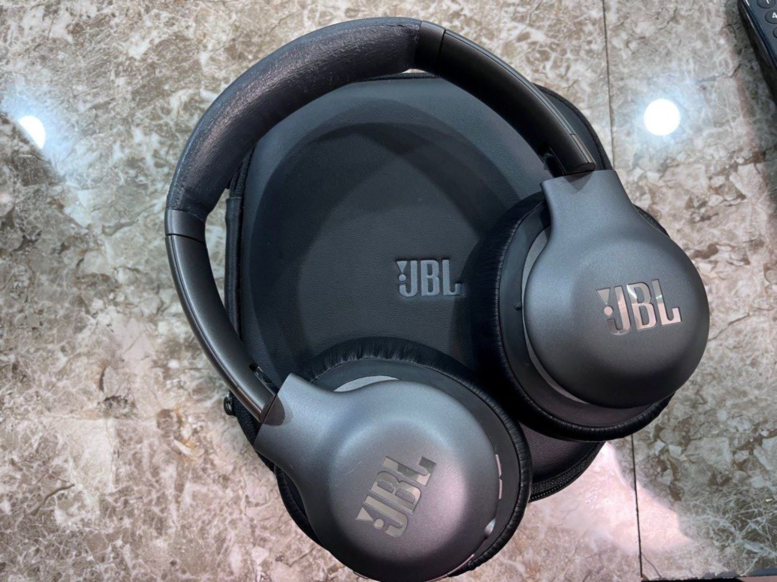 JBL Headset Pairing: A Quick Guide