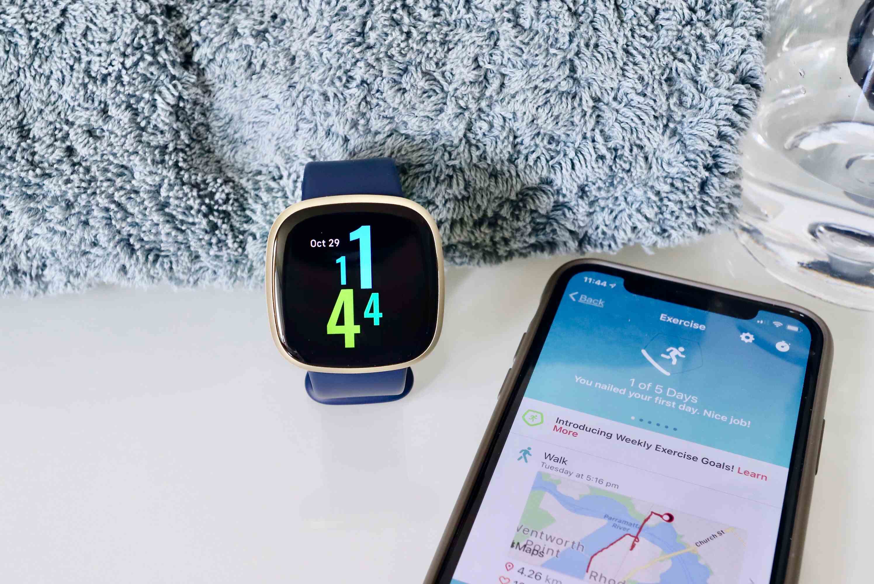 Keeping Schedule: Setting Time On Fitbit Versa 3