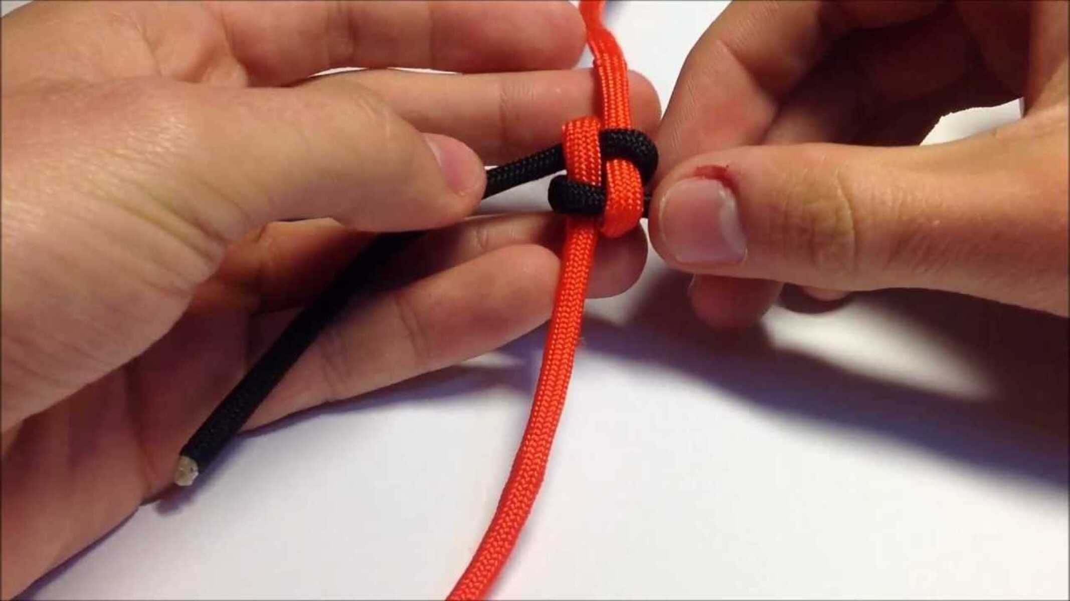 Learning The Art Of Tying Perfect Lanyard Knots