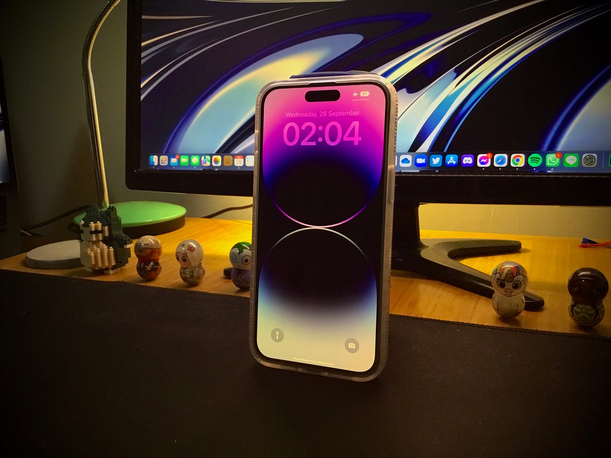 Locating Speaker On IPhone XR: A Quick Tutorial