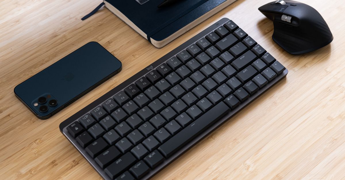 Logitech Gaming Keyboard: How To Stay On One Color