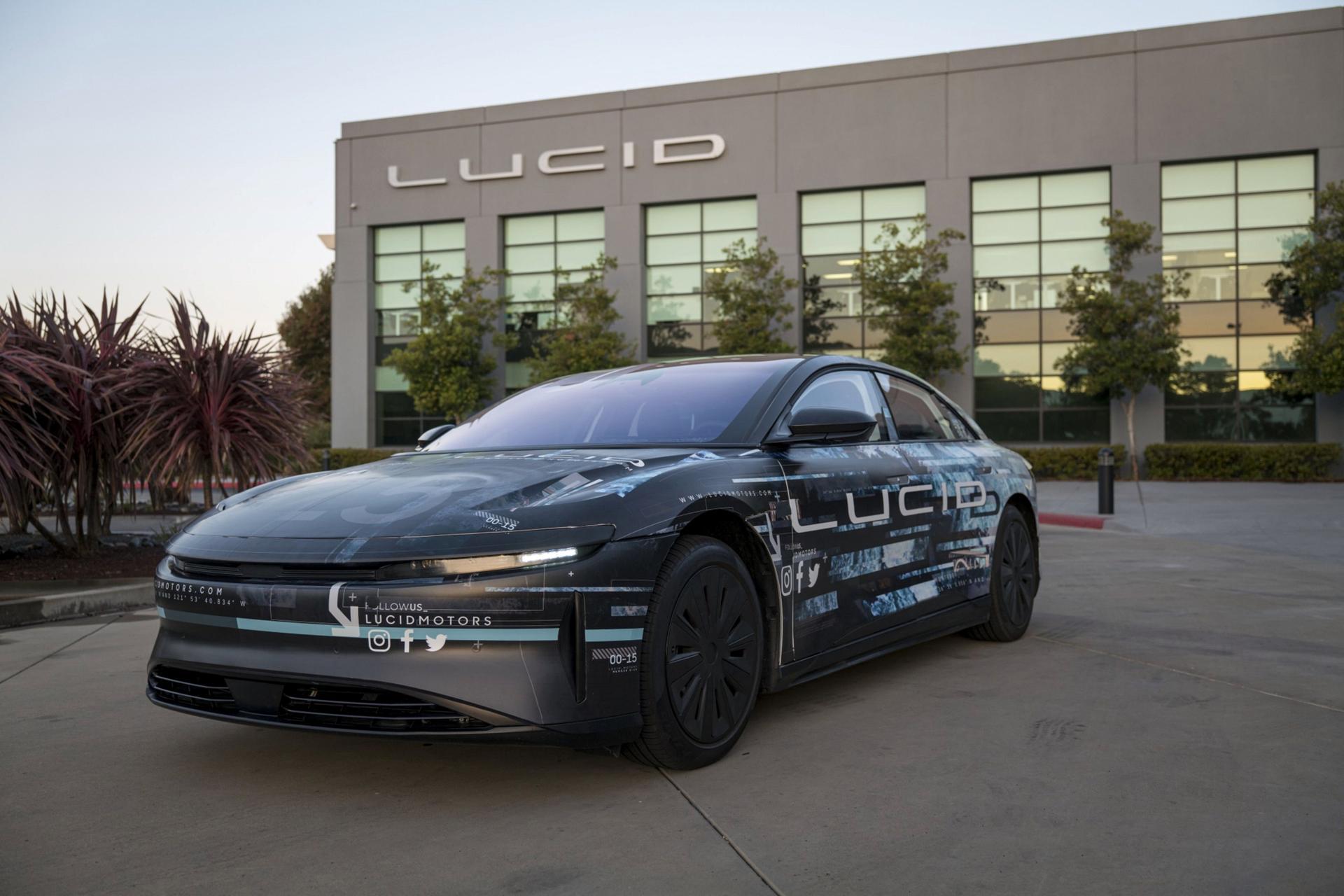 lucid-motors-struggles-with-sales-delivers-only-6001-cars-in-2023
