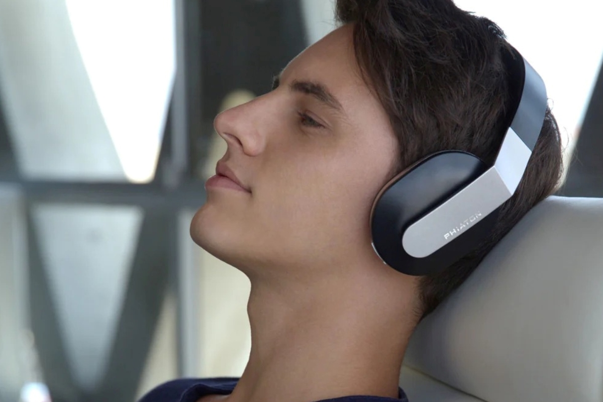 Plantronics ANC Button: Exploring Active Noise Cancelling On Your Headset