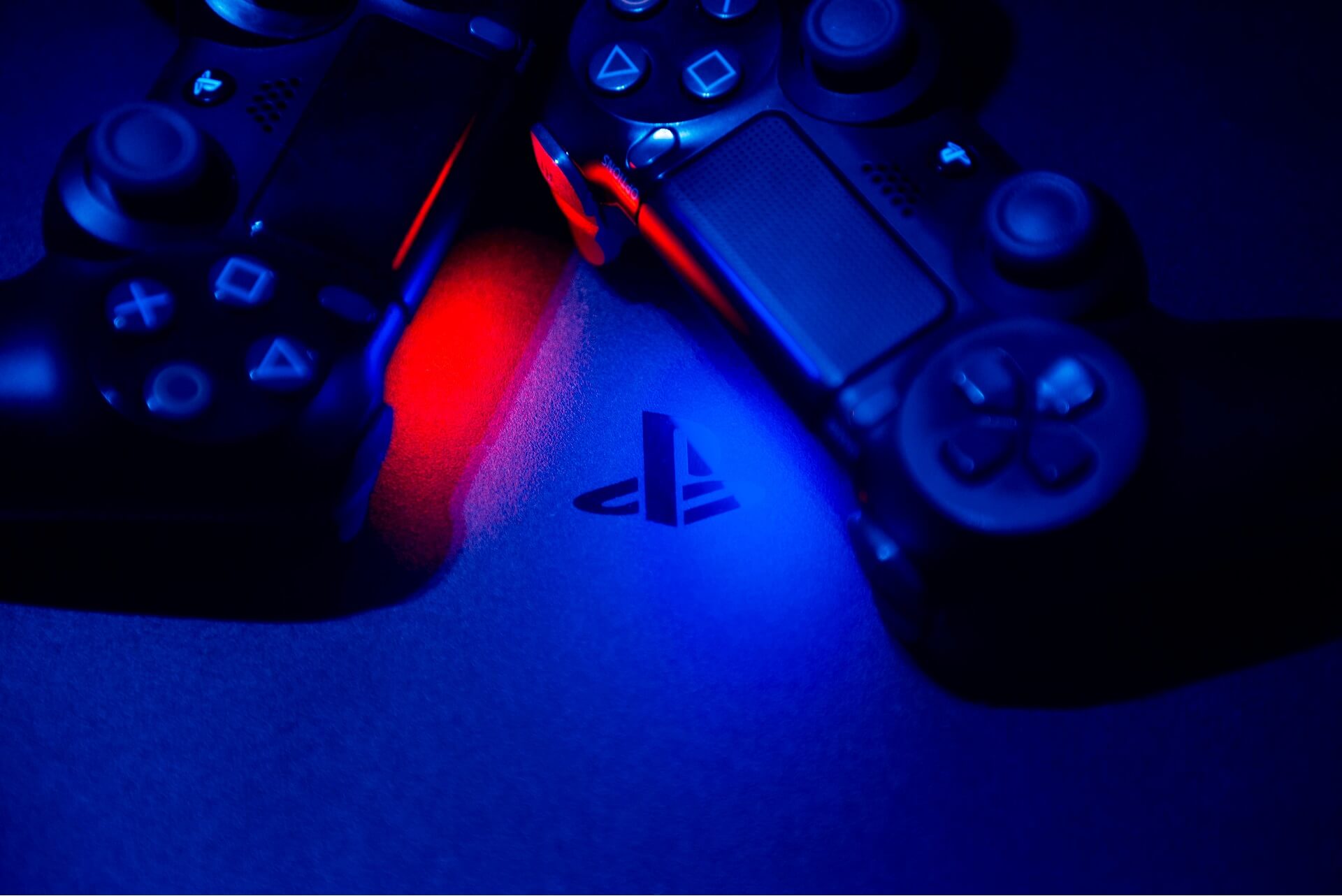 PlayStation Woes: Fixing The PS4 Blue Light Of Death Issue