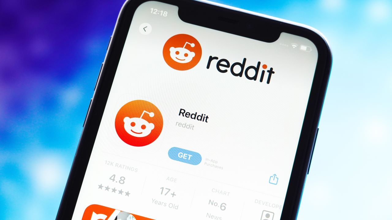 reddits-potential-5b-ipo-valuation-and-the-future-of-tech-startups