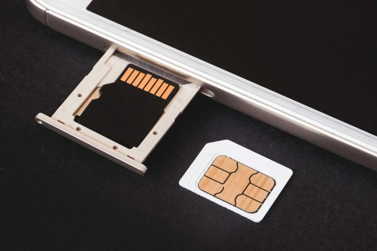 Removing SIM Card From IPhone 14