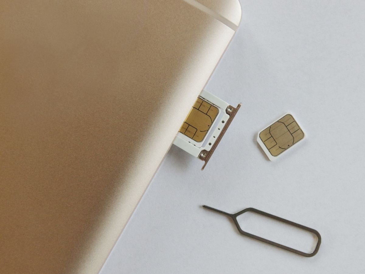 Resetting IPhone 4 Without A SIM Card: Step-by-Step
