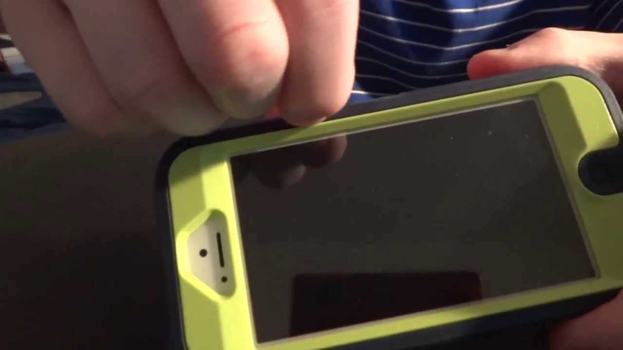 Safely Opening An Otterbox Waterproof Case For IPhone 5