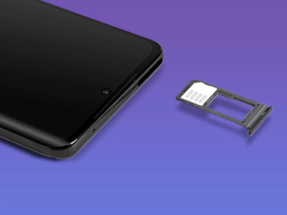 Safely Removing SIM Card From Galaxy S10